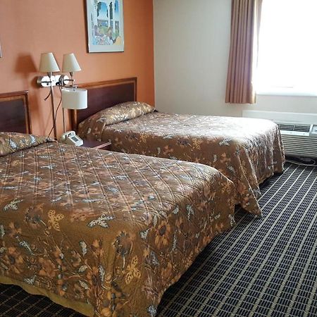Woonsocket Motor Inn Eksteriør billede