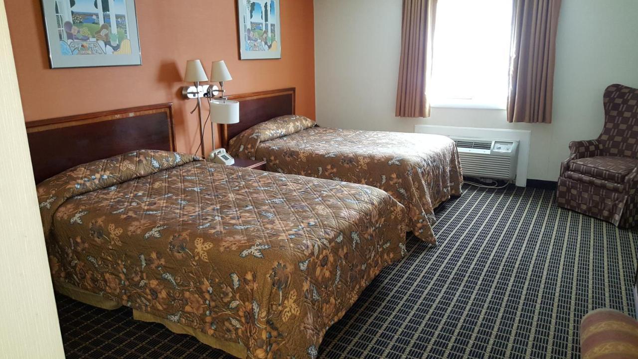 Woonsocket Motor Inn Eksteriør billede