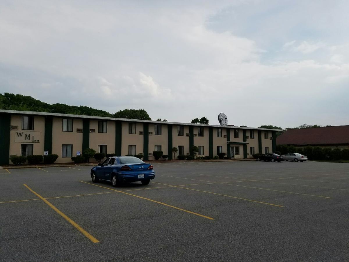 Woonsocket Motor Inn Eksteriør billede
