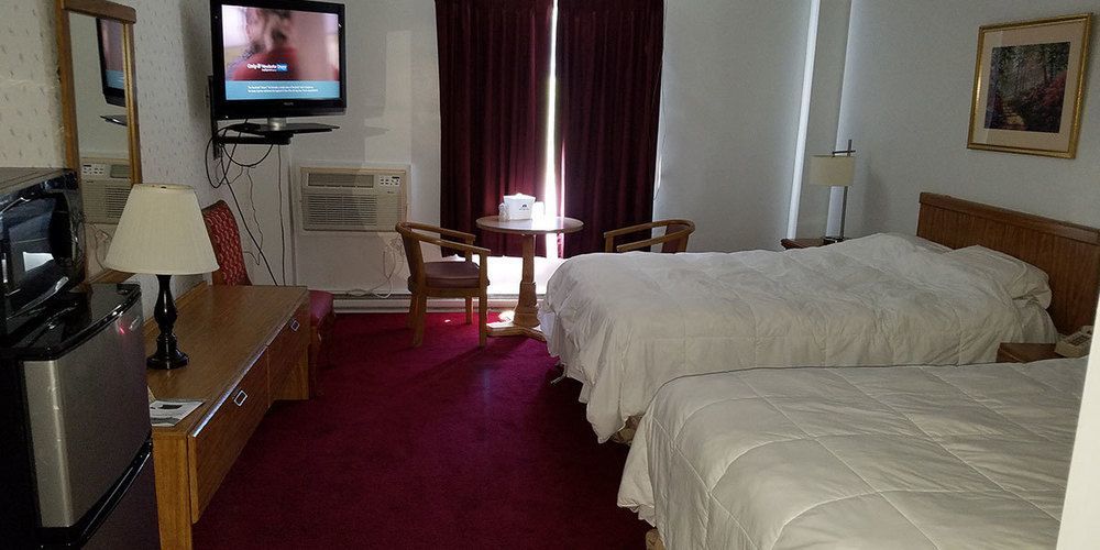 Woonsocket Motor Inn Eksteriør billede